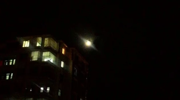 Süper Ay Malatya’da puslu göründü