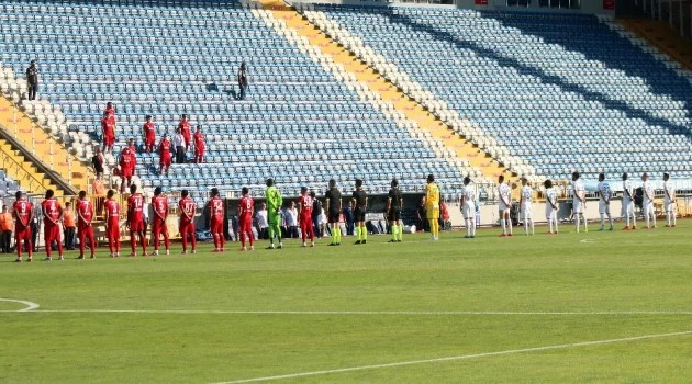 Süper Lig: Kasımpaşa: 0 - Sivasspor: 0 (İlk yarı)
