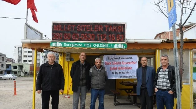 Bursa'da taksicilerden Afrin operasyonuna destek