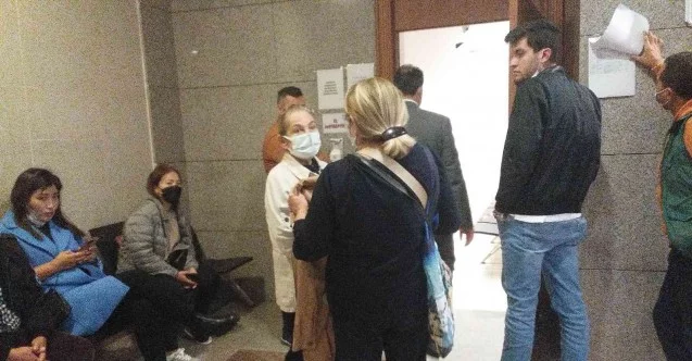 Taksim’de çarşaflı genç kızlara hakaret eden kadın hakim karşısında