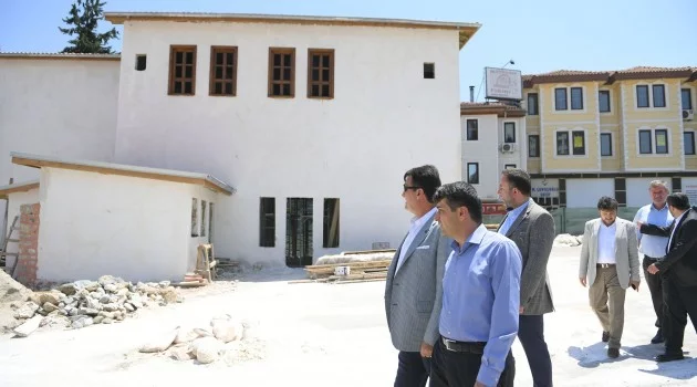 Tarihi Bursa evleri Osmangazi’de hayat buluyor