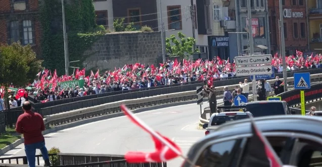 Trabzon’da vatandaşlar Filistin’e destek için yürüdü