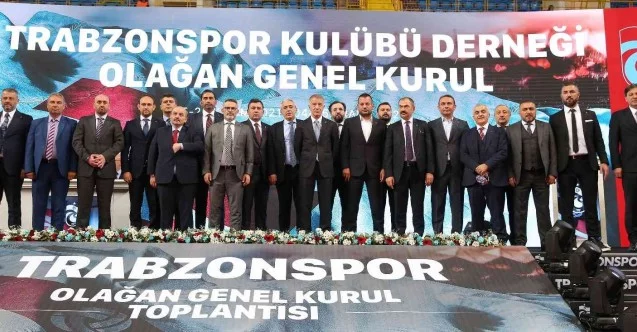 Trabzonspor’da, Ahmet Ağaoğlu güven tazeledi
