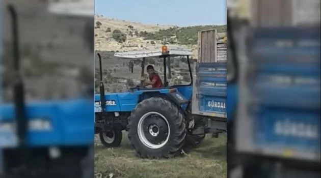 Traktör kullanan çocuk yürekleri ağza getirdi