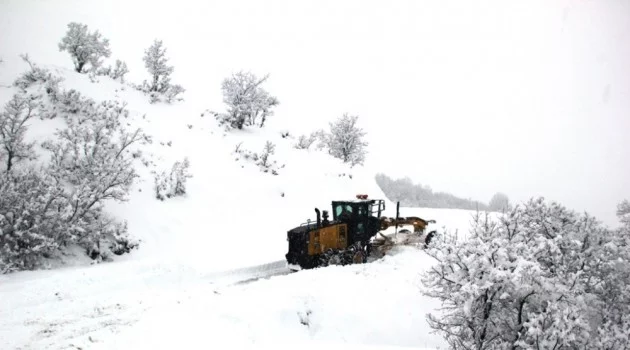 Tunceli’de kar nedeniyle 165 köye ulaşım sağlanamıyor