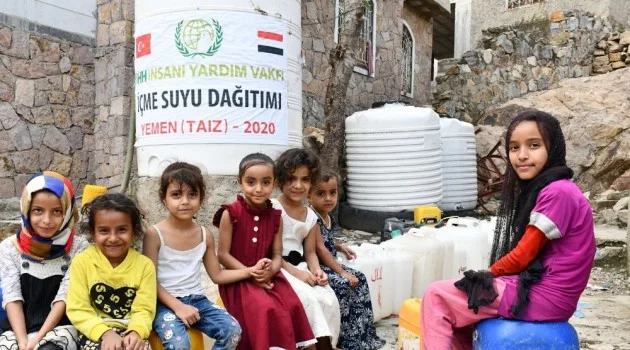 Türkiye’den Yemen’e 250 bin kişilik yardım