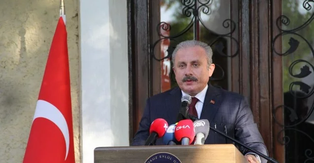Türkiye’nin ilk "Bayrak Müzesi" 9 Eylül Üniversitesi’nde açıldı