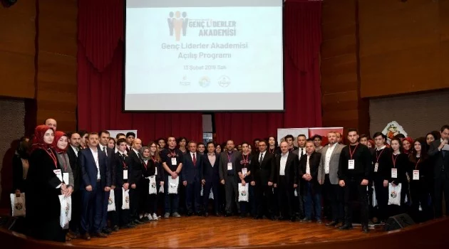 Tuzla’da “Genç Liderler Akademisi” Kuruldu