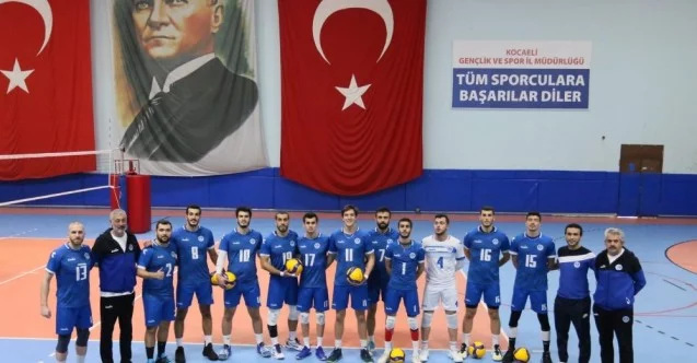 TVF Erkekler Voleybol 1. Ligi: Kocaeli Büyükşehir Belediyesi Kağıtspor: 3 - Halkbank: 0