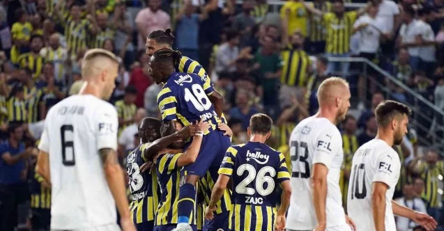 UEFA Avrupa Ligi: Fenerbahçe: 2 - Slovacko: 0 (İlk yarı)