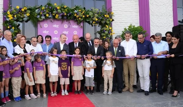 Uğur Okulları Adana kampüsü açıldı