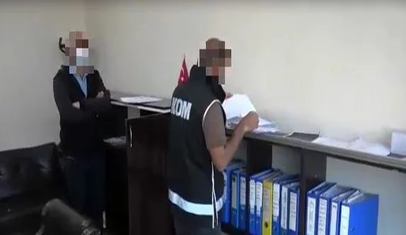 Van merkezli 4 ilde Nakdi Ücret Desteği ödemelerinde dolandırıcılığa 14 tutuklama