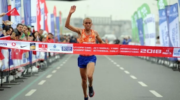 Vodafone İstanbul Yarı Maratonu’nda rekortmenler sahne alacak