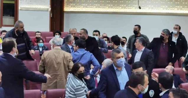 Yalova Belediyesinin CHP’li meclis üyelerine şok suçlama