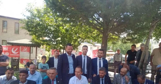 Yeniden Refah Partisi Genel Başkanı Erbakan Bahçesaray’da vatandaşlarla buluştu