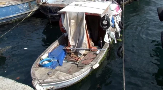 Yenikapı’da balıkçı teknesinde erkek cesedi bulundu