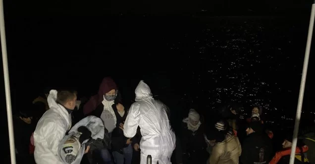 Yunan unsurları tarafından ölüme terk edilen 43 kaçak göçmen kurtarıldı